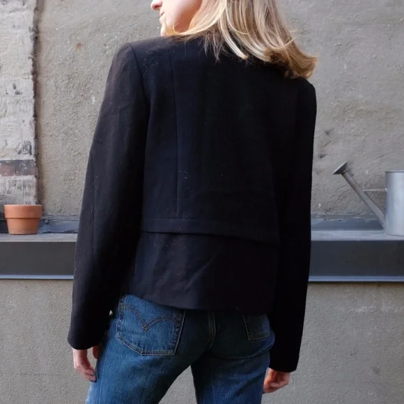 GAP Black Structured Crop Shell Tailored Collarless Blazer Career Jacket • Small - Picture 10 of 10